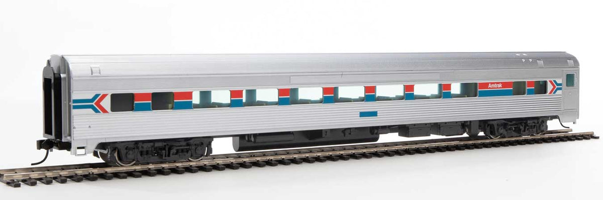 Walthers Mainline 910-30016 HO Scale 85' Budd Large Window Coach Amtrak Phase I