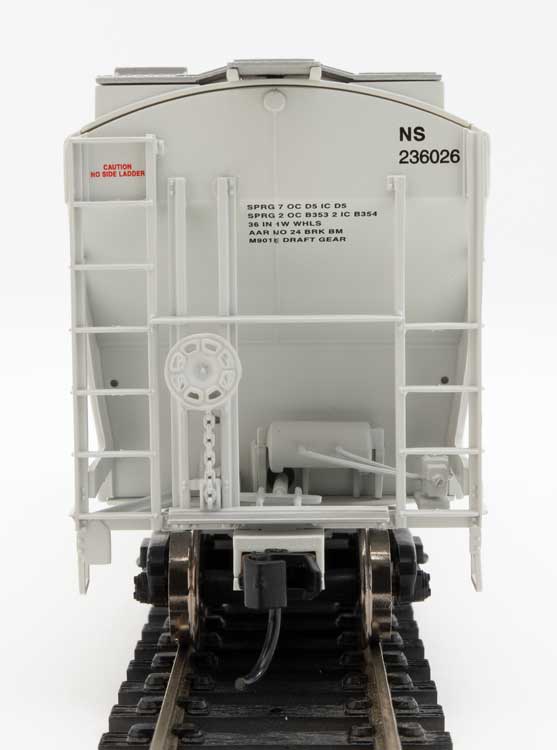  Walthers 910-7586 HO 39' Trinity 3281 2 Bay Covered Hopper NS 236026