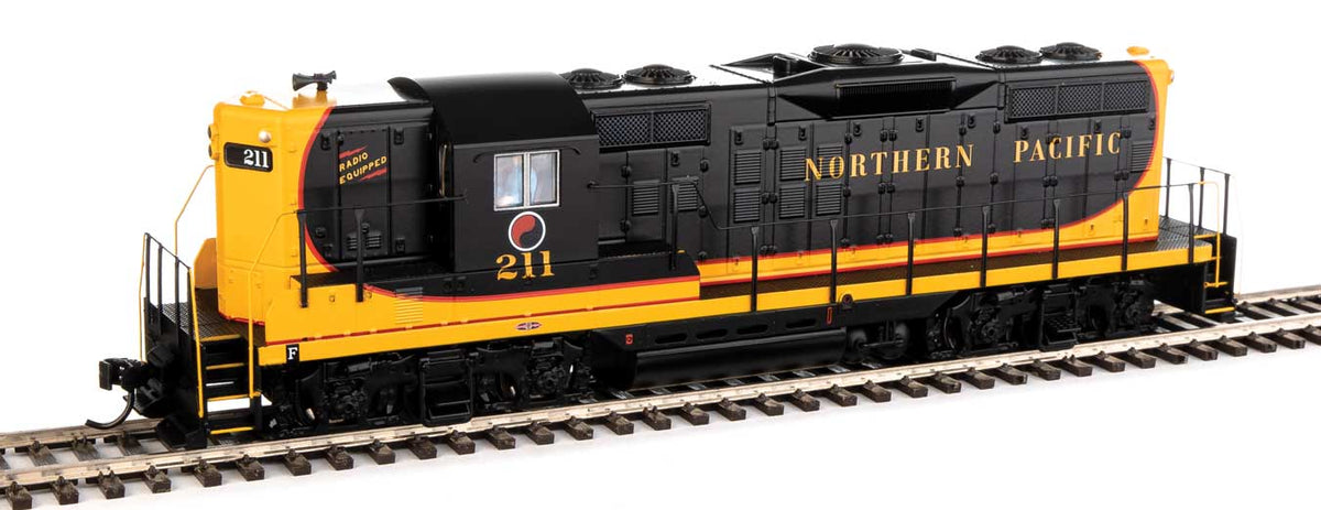  Walthers Mainline 910-10486 HO Scale EMD GP9 High Hood Northern Pacific NP 211