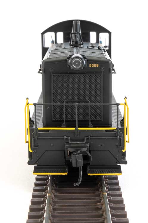  Walthers Mainline 910-10672 HO Scale EMD SW7 Phase II Switcher Pennsylvania PRR 9368