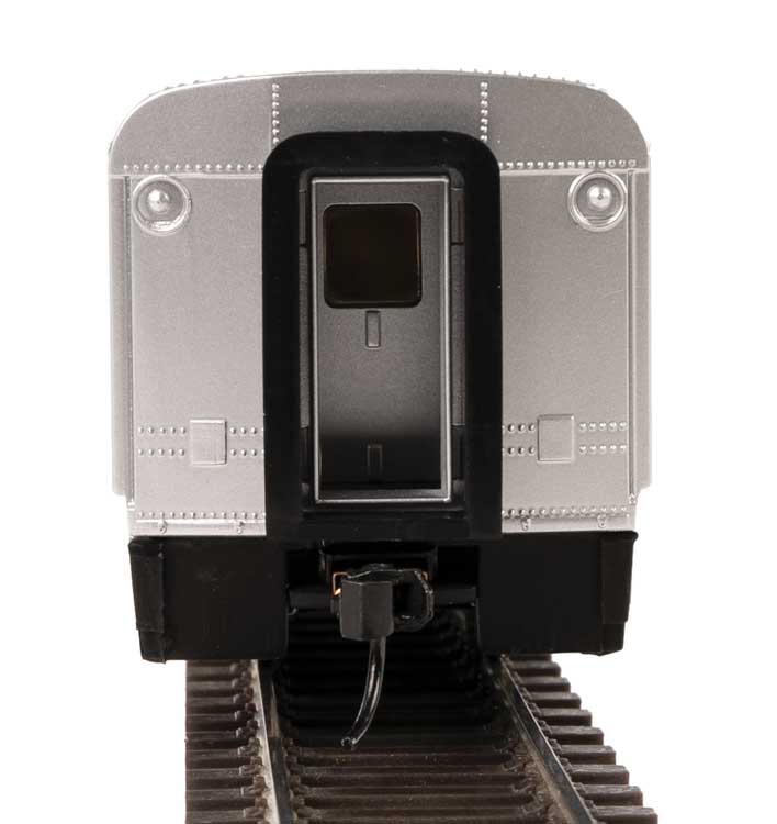 Walthers Mainline 910-31001 HO Scale 85' Horizon Coach Amtrak Phase IV