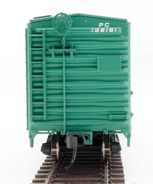  Walthers Mainline 910-45015 HO Scale 40' Modernized ACF Boxcar Penn Central PC 138181