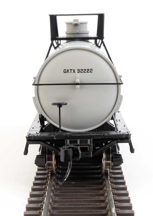  Walthers Mainline 910-48010 HO Scale 36' Chemical Tank Car Jefferson GATX 32222