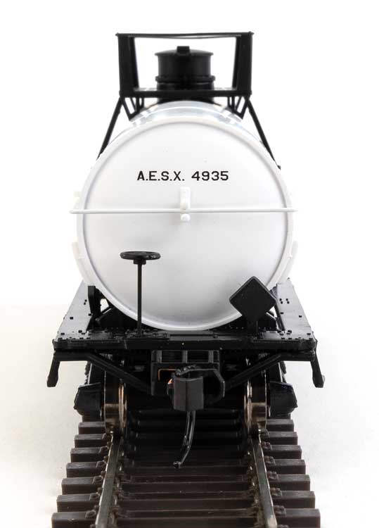  Walthers Mainline 910-48016 HO Scale 36' Chemical Tank Car AE Staley AESX 4935