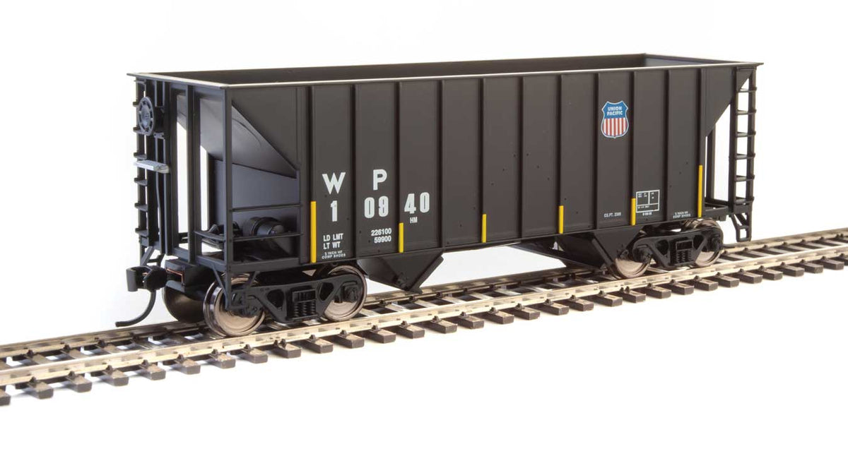  Walthers MainLine 910-6933 100 Ton 2 Bay Hopper Union Pacific WP 10940 - USED