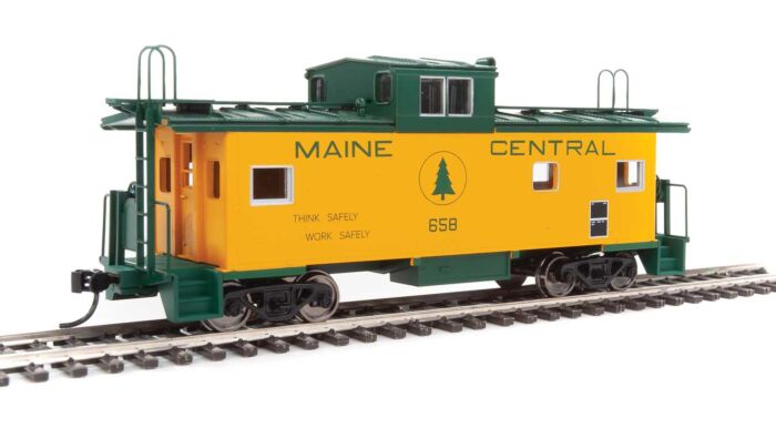  Walthers Mainline 910-8755 HO Scale Wide Vision Caboose Maine Central MEC 658